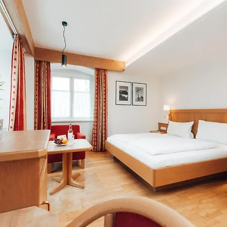 Drei Koenig Hotel 3*